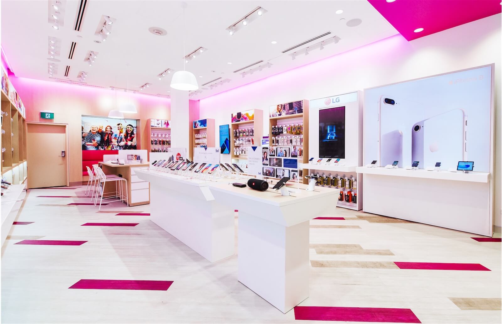 TBooth wireless interior
