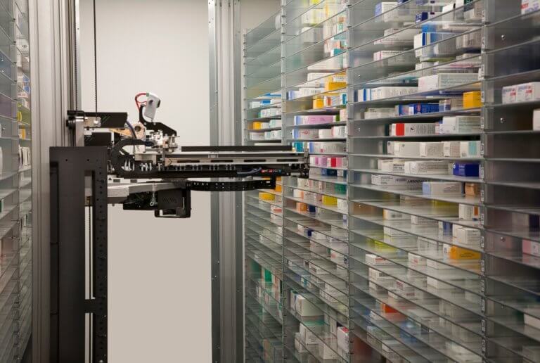 Robot pharmacy dispenser